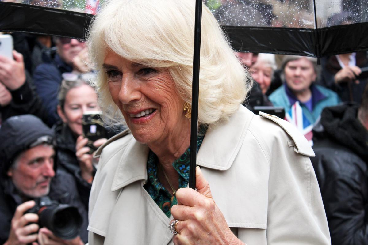 Королева Британии призвала противостоять тирании для окончания войны в Украине