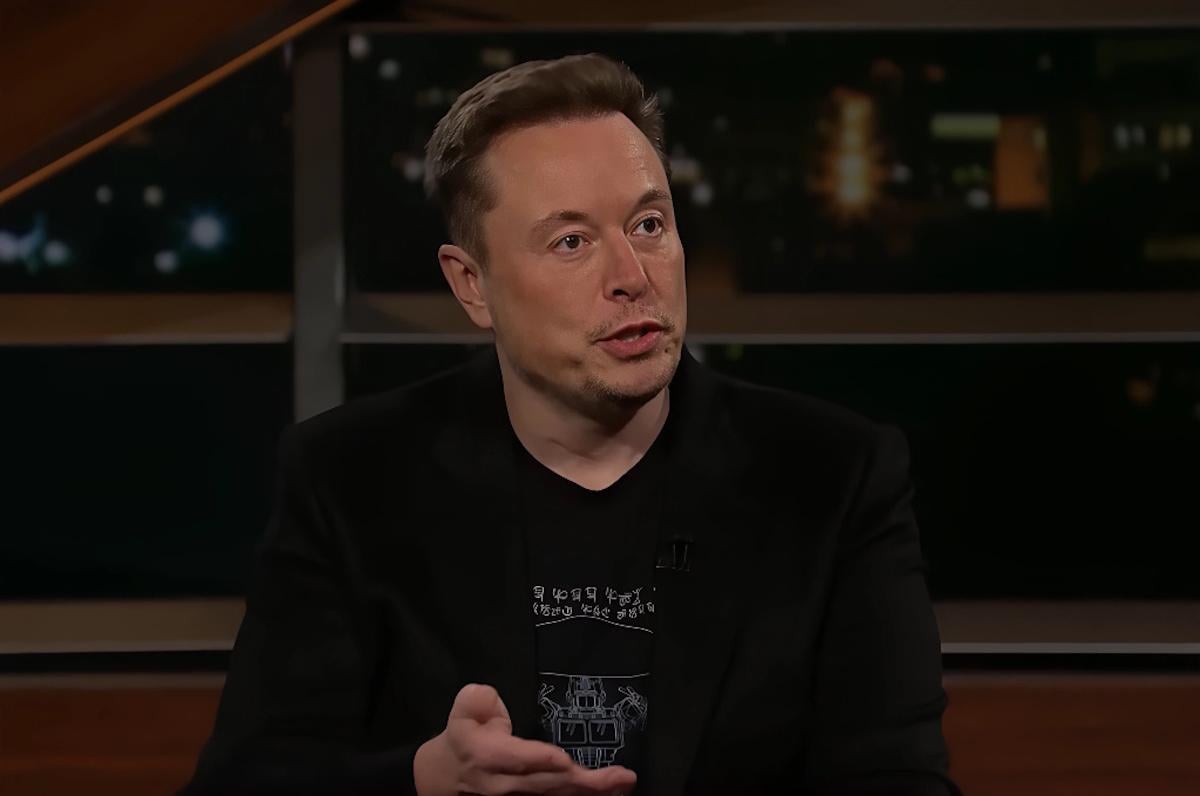 Маск эмоционально отреагировал на штраф от Европы и нарвался на критику