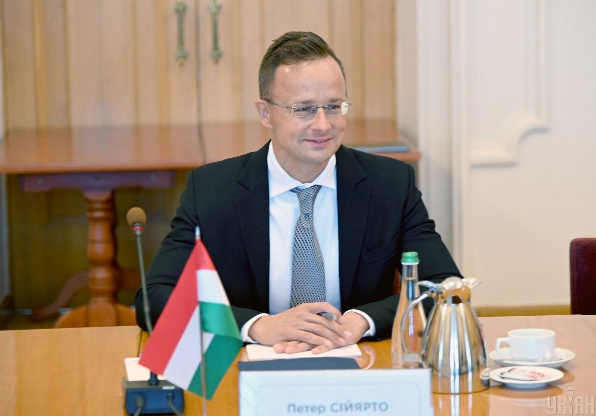 Венгрия и Словакия собираются обжаловать план ЕС против энергоносителей из России