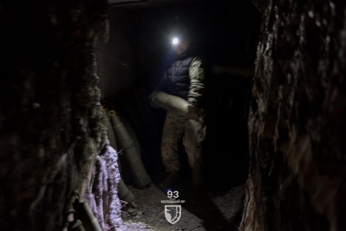 Замкнутая “серая зона”: некоторые районы Мирнограда близки к окружению, – СМИ