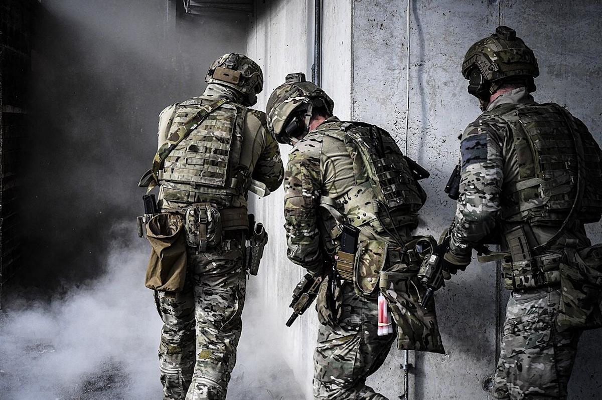 США применили неизвестное акустическое оружие во время похищения Мадуро, – New York Post