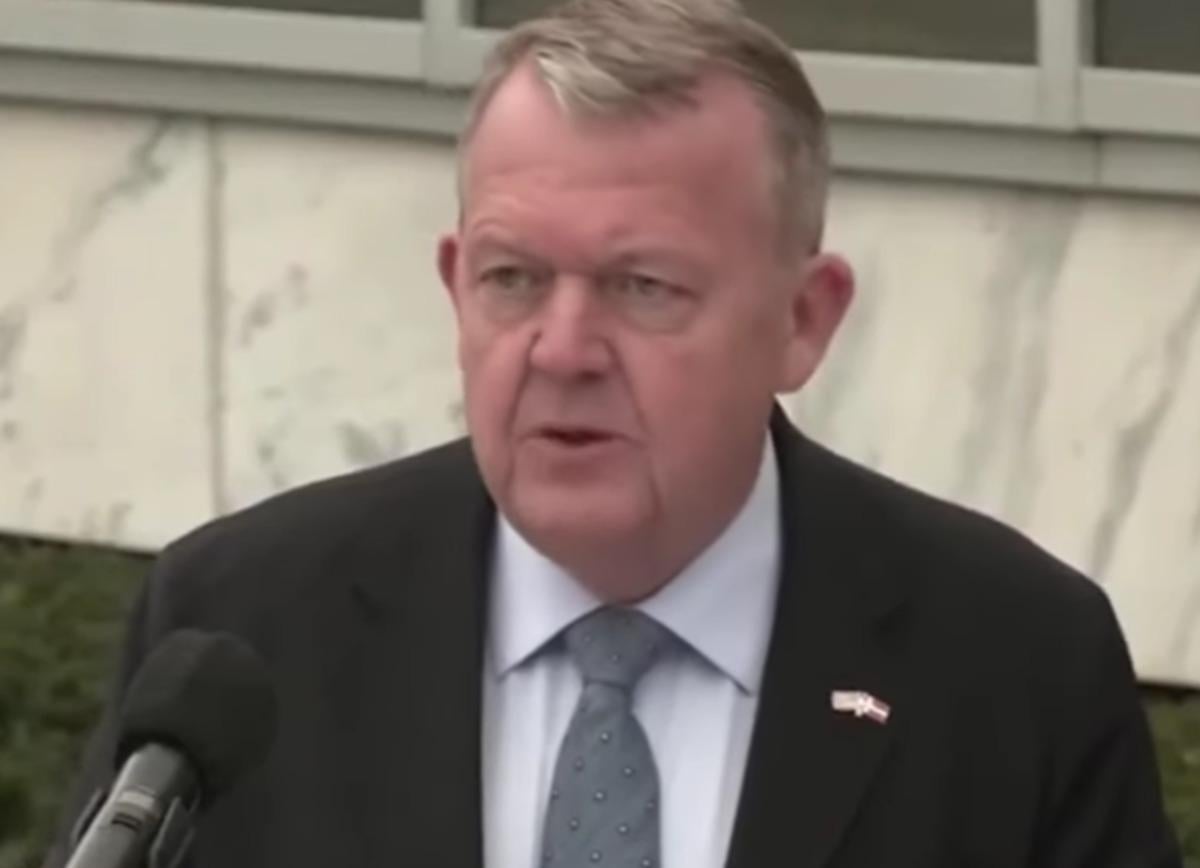 “Забудьте об этом пути”: глава МИД Дании ответил Трампу на идею приобретения Гренландии