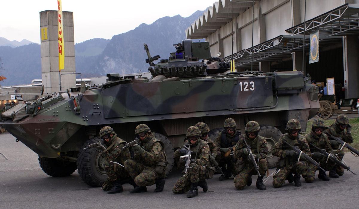 Самая богатая страна Европы повысит налоги, потому что испугалась за свою безопасность