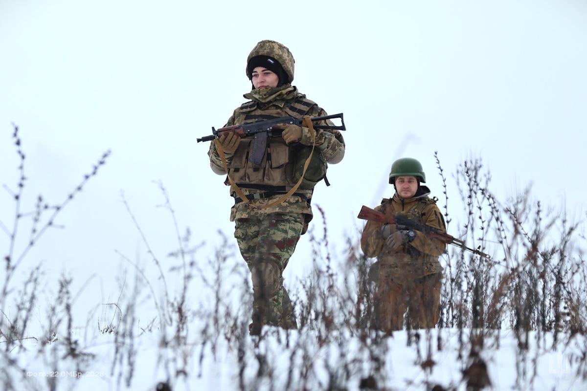 Украина больше не может щадить молодых солдат и бросает их на горячие направления, – WSJ