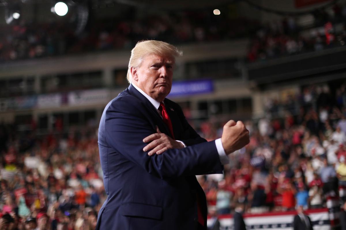 Ударный кулак США уже возле Ирана, и сейчас Трамп думает, куда ударить, – WSJ