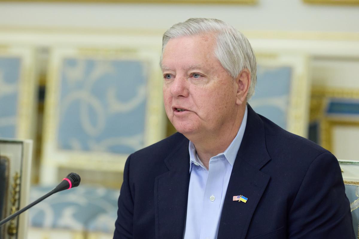 “Давление США на Путина не работает”: сенатор Грэм призвал передать “Томагавки” Украине