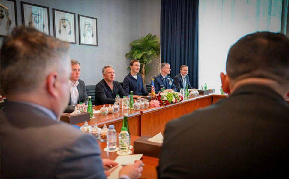 NYT: Переговоры в Абу-Даби завершились намеками на тупик