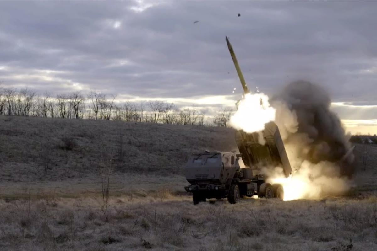 В России пожаловались на удар HIMARS и “Нептун” по энергетике Брянской области
