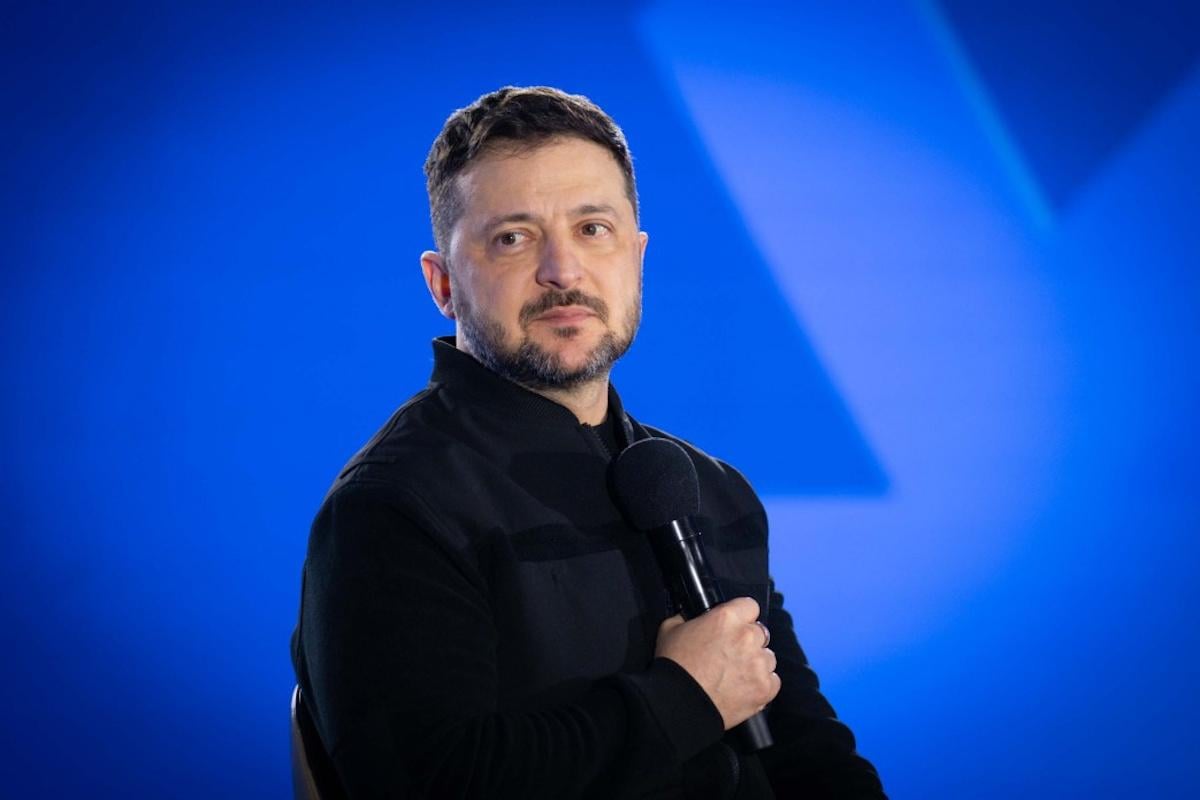 Ракеты для ПВО и не только: Зеленский анонсировал новые пакеты поддержки для Украины