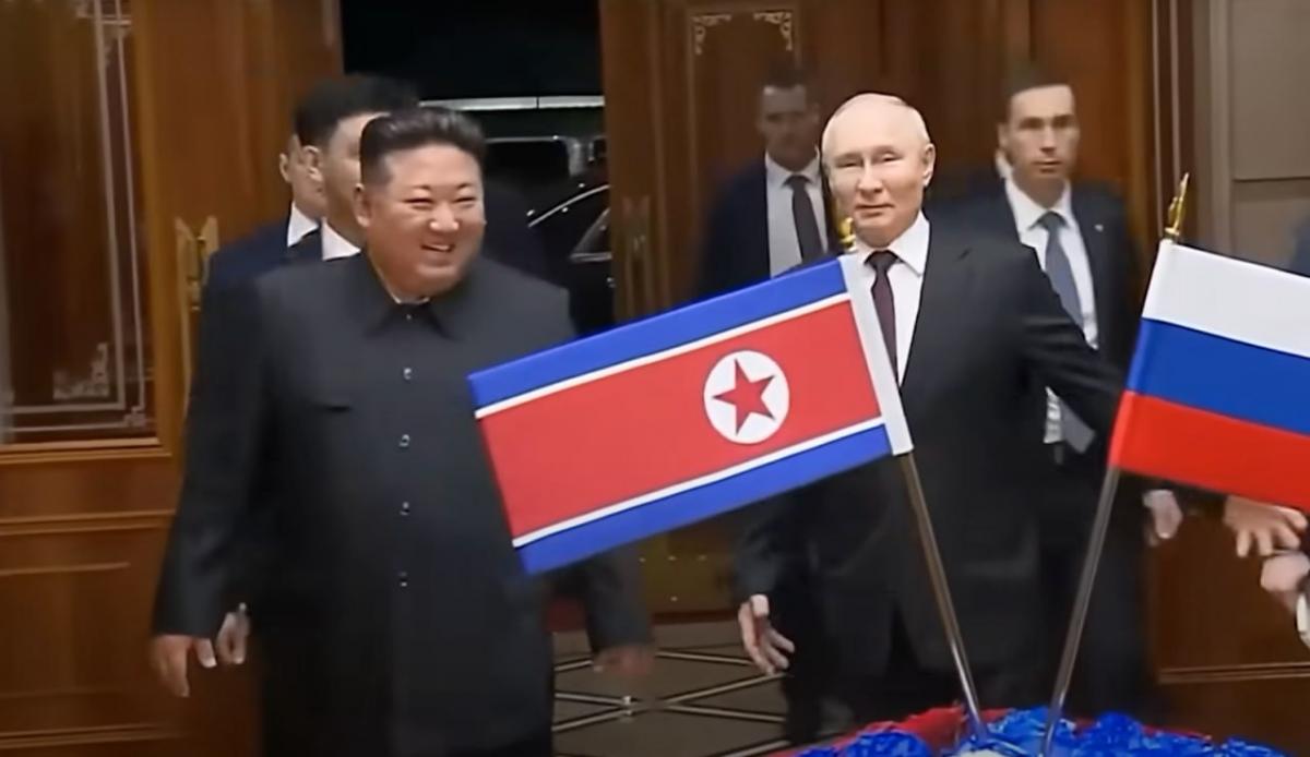 Ким Чен Ын открыл целый жилой район для семей убитых в Украине солдат