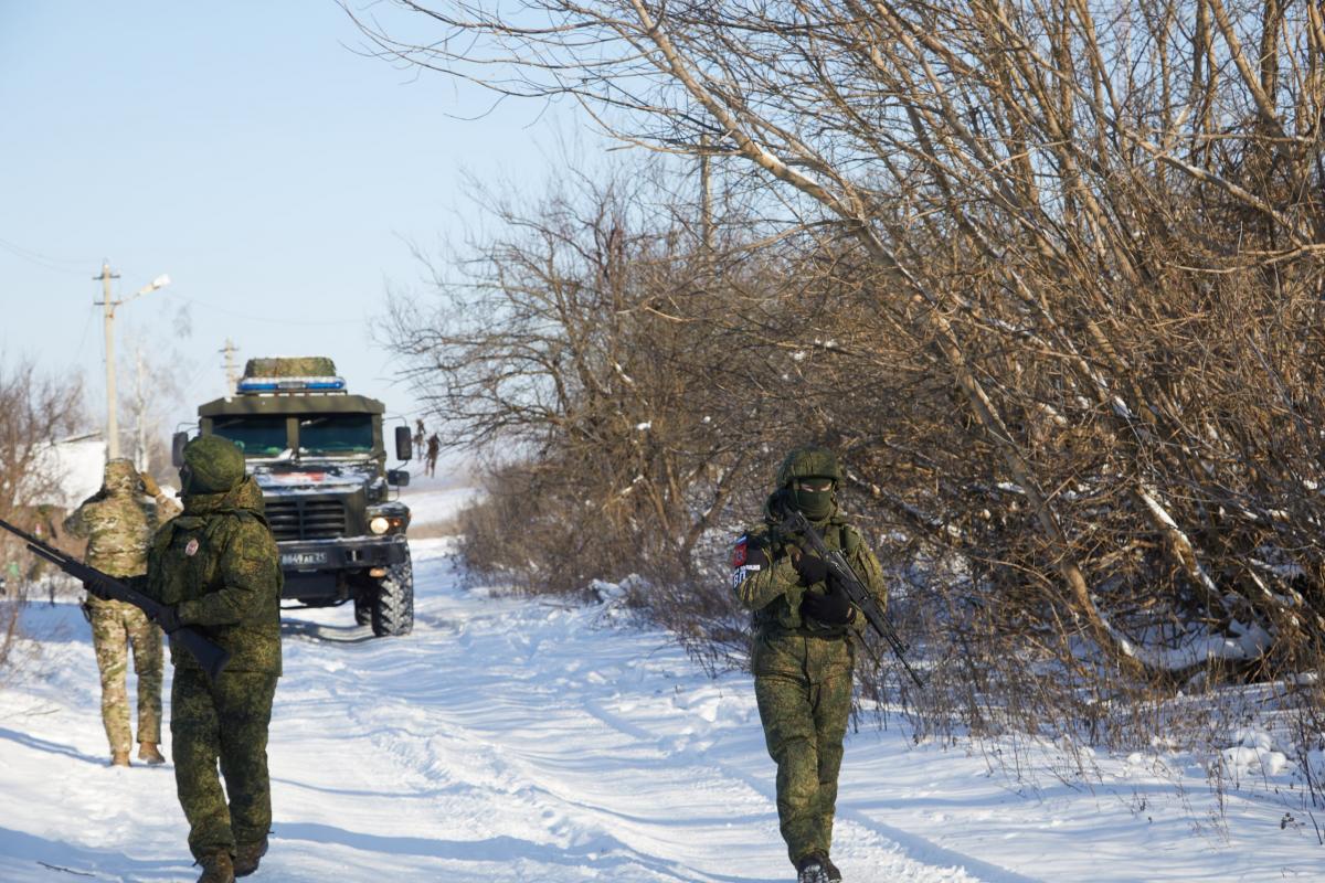 “Враг подминает два города”: эксперт предупредил об увеличении зоны контроля россиян