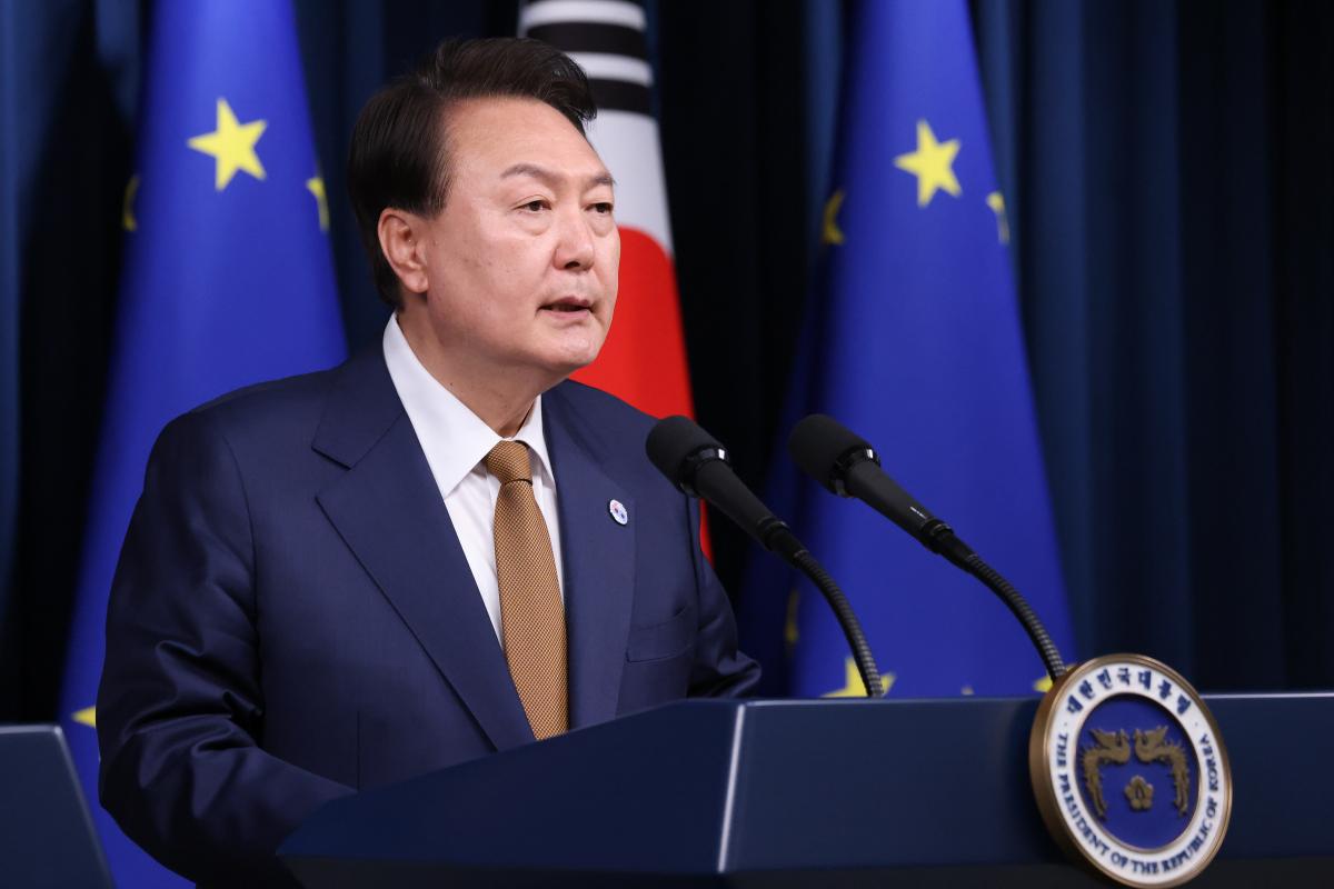 В Южной Корее приговорили бывшего президента к пожизненному заключению