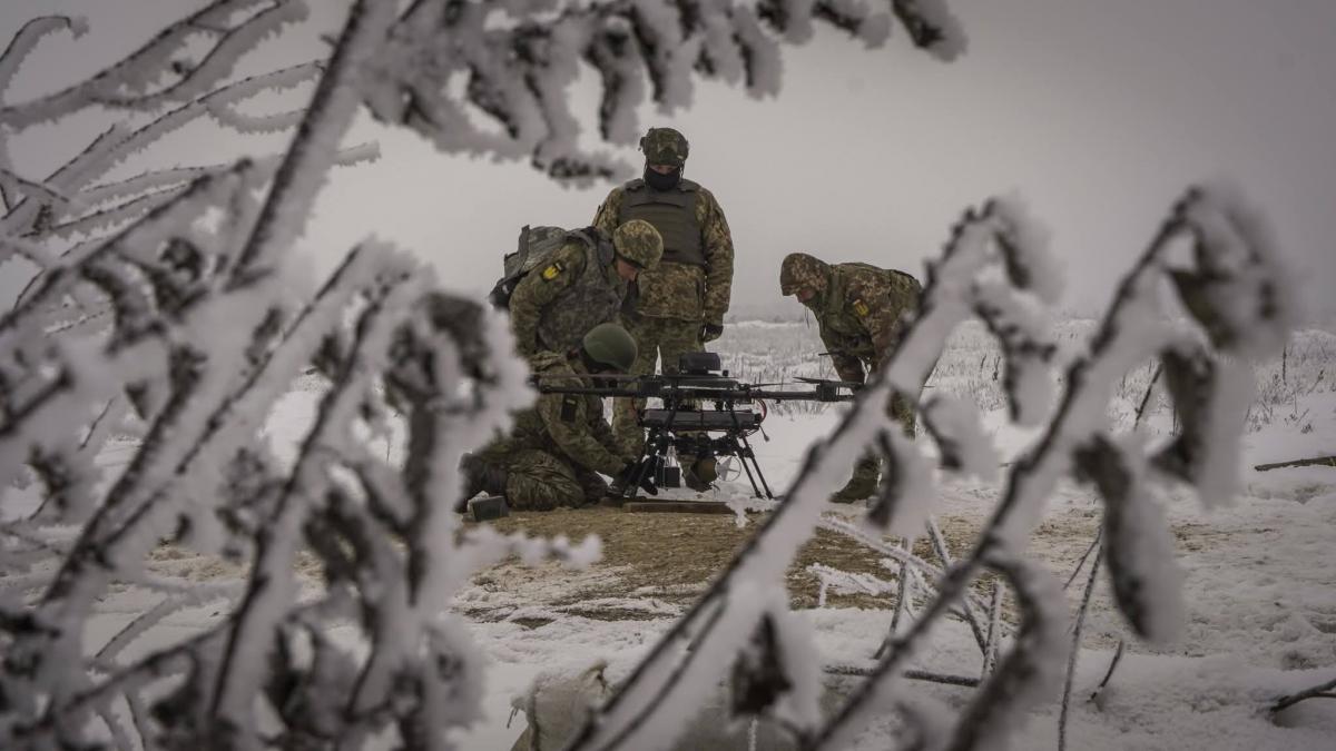 Вместо “удара молота” РФ пробует метод “тысячи порезов”: ЗСУ адаптируются к новой тактике