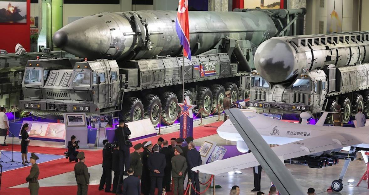 13-летняя девочка будет контролировать ядерное оружие КНДР, – Newsweek