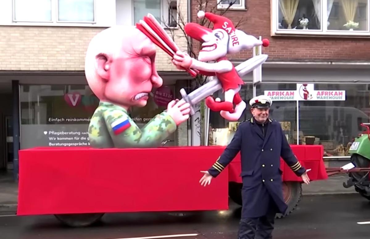 Россия обвинила немецкого скульптора в “дискредитации” армии РФ, – DW