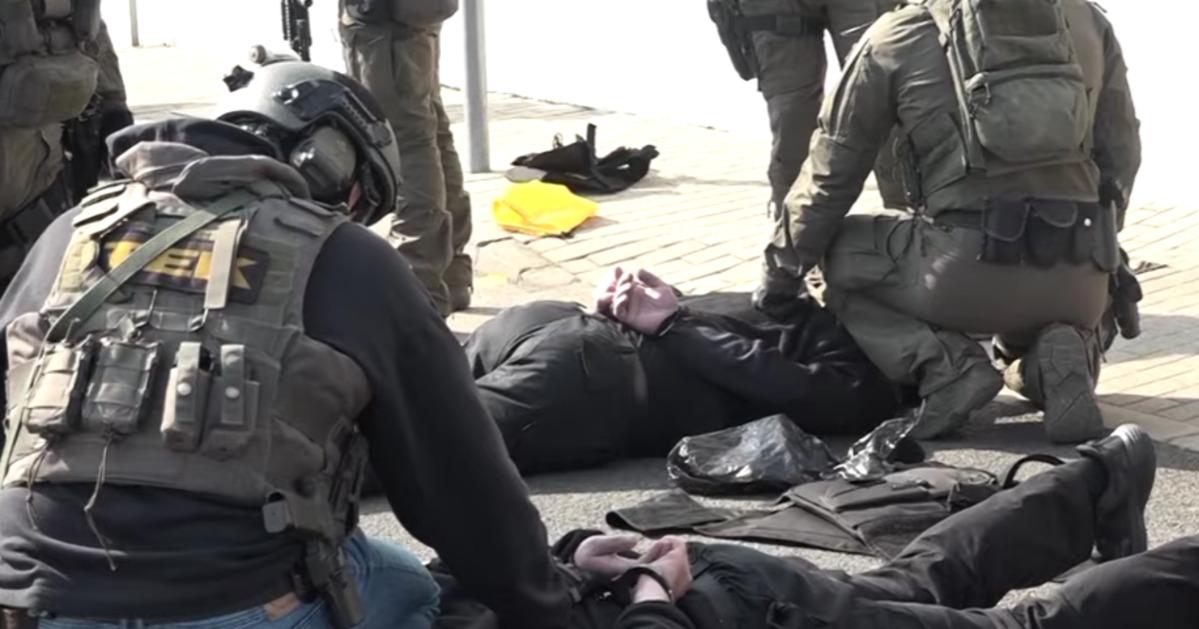 Венгрия опубликовала видео с задержанием украинских инкассаторов