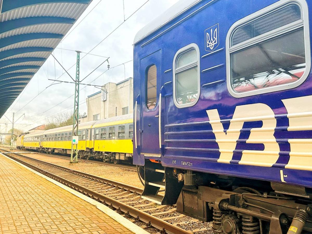 В поезд Киев-Сумы попал российский беспилотник, – СМИ