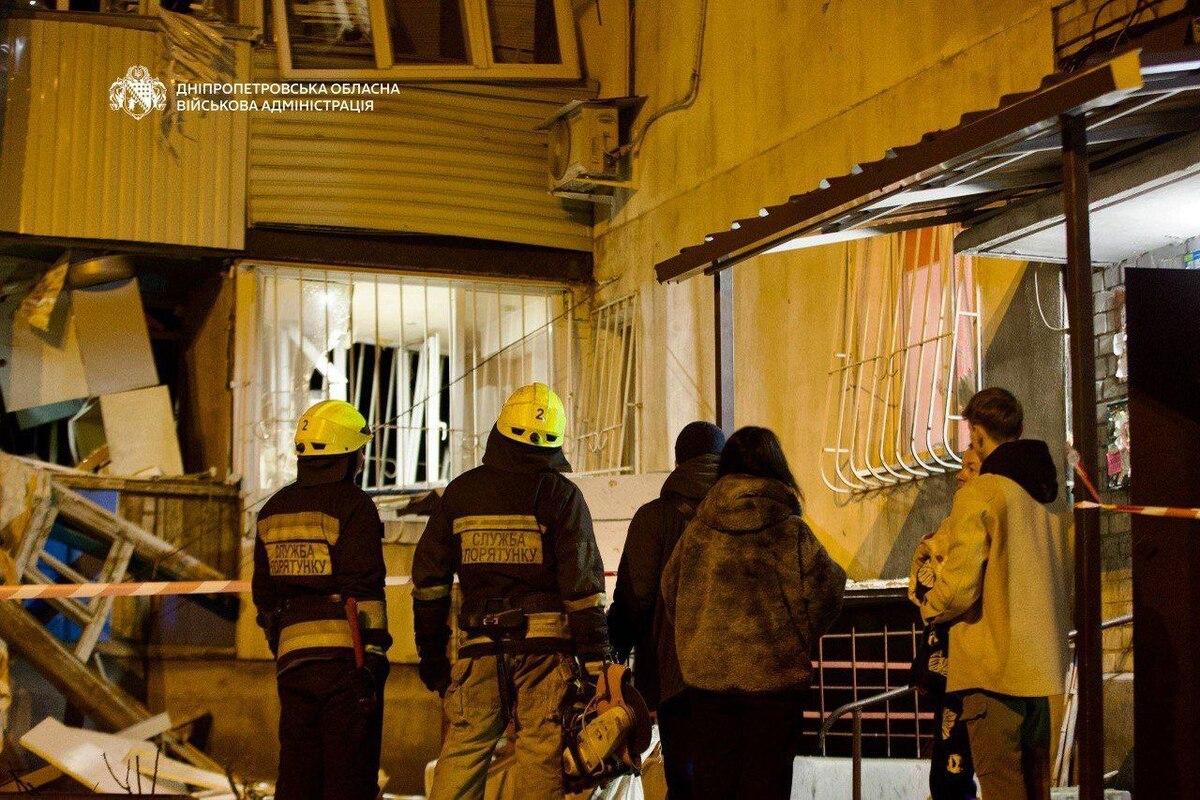 В Днепре из-за атаки РФ повреждены 8 многоэтажек: в ОВА сообщили о пострадавших