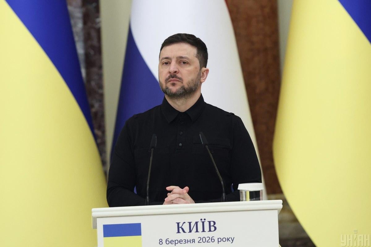 “Это будет удар”: Зеленский надеется, что США не пойдут на снятие санкций с РФ