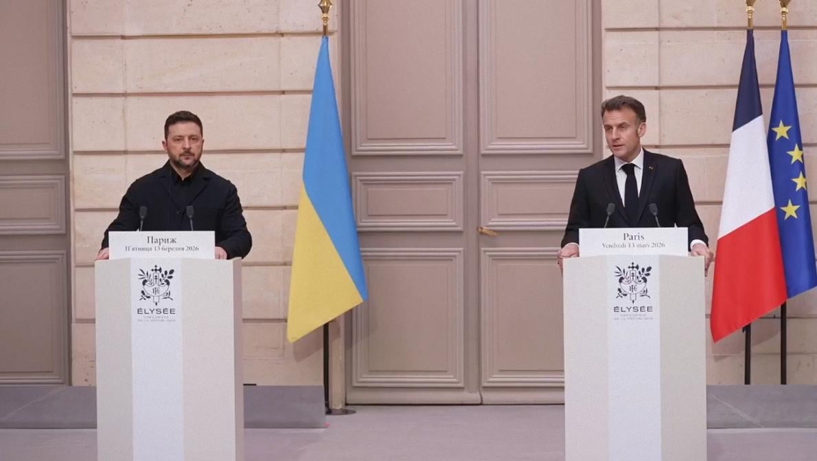 Иран воюет на Ближнем Востоке дронами, которые РФ “тестировала” в небе Украины, – Макрон