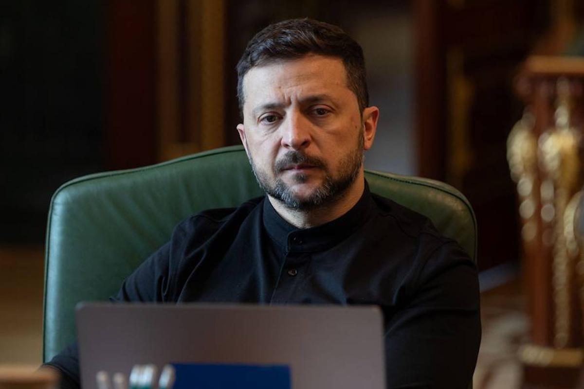 Трамп не видит другого способа остановить Путина, кроме как отдать Донбасс, – Зеленский