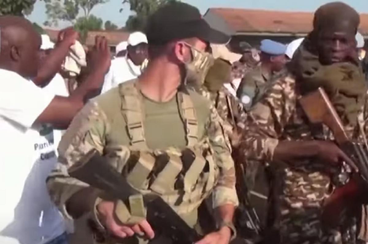 Россия увеличила поставки вооружений африканской стране: в Bloomberg раскрыли детали