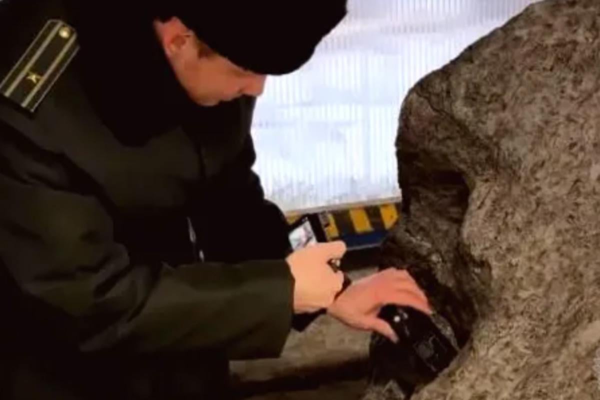 В России перехватили метеорит стоимостью 4,2 миллиона долларов: его маскировали под элемент декора