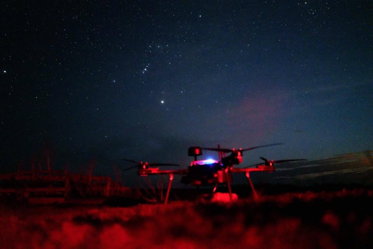 Кто быстрее приручит военный ИИ: NYT рассказал о гонке вооружений между США и Китаем