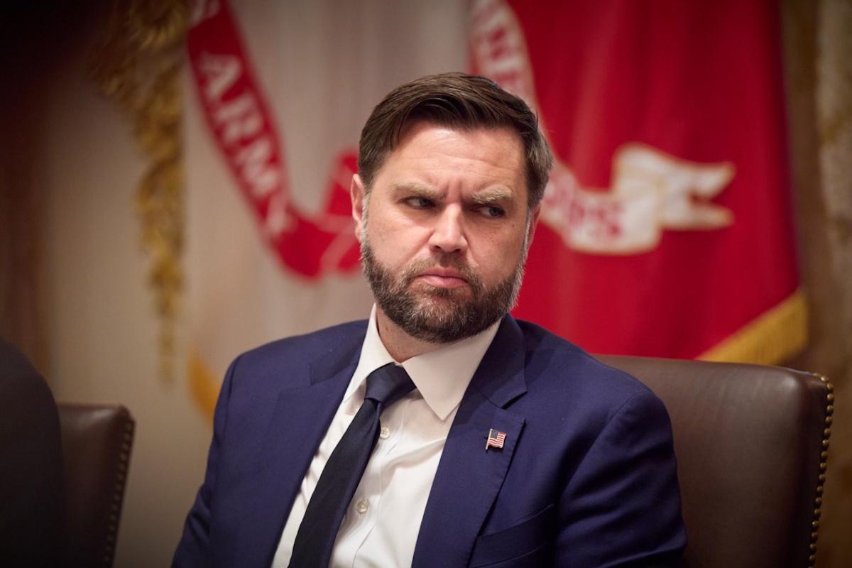 Он отличный парень: Вэнс прокомментировал поражение Орбана на выборах