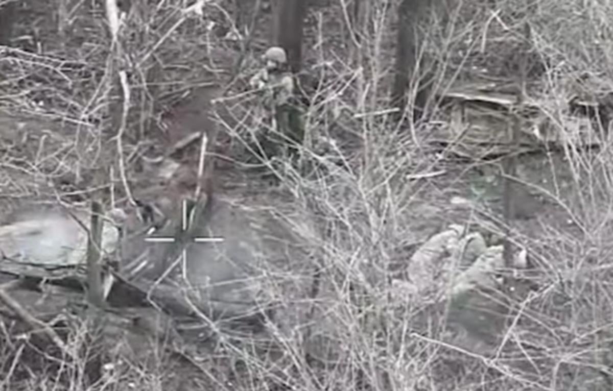 Двое украинских штурмовиков взяли в плен восьмерых российских оккупантов