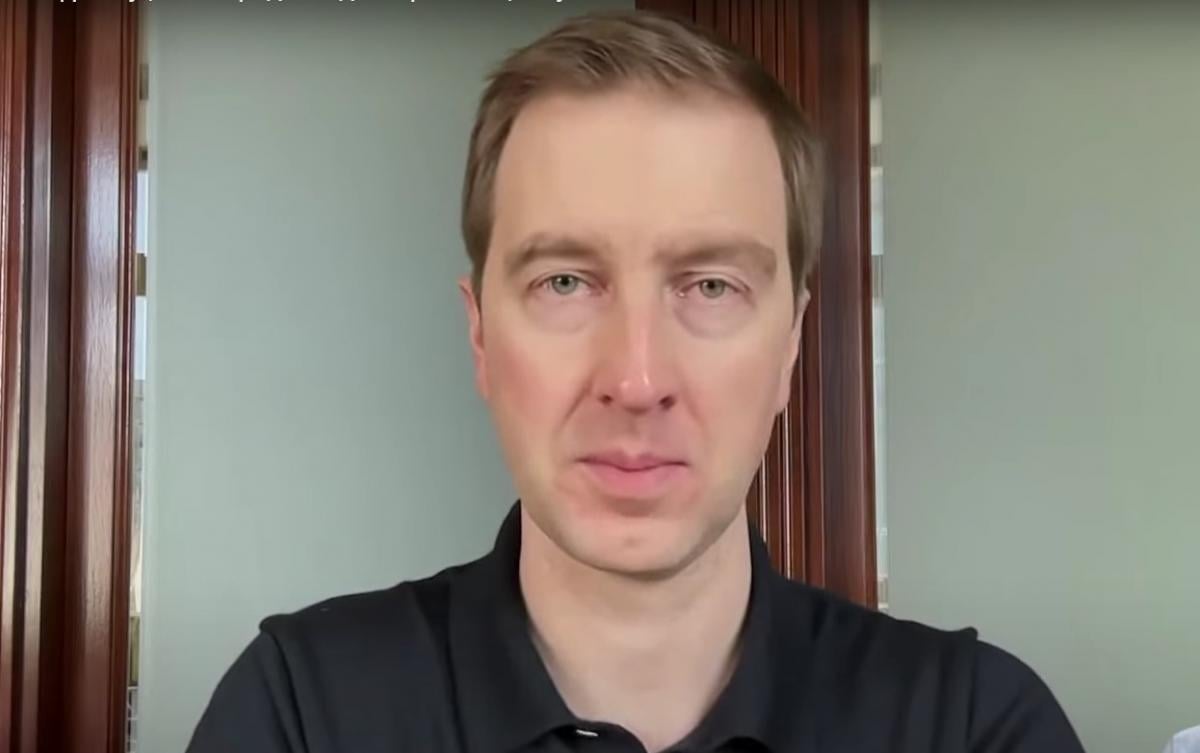 Нельзя просто взять и выйти: Ступак объяснил, почему Украина не выведет войска из Донбасса