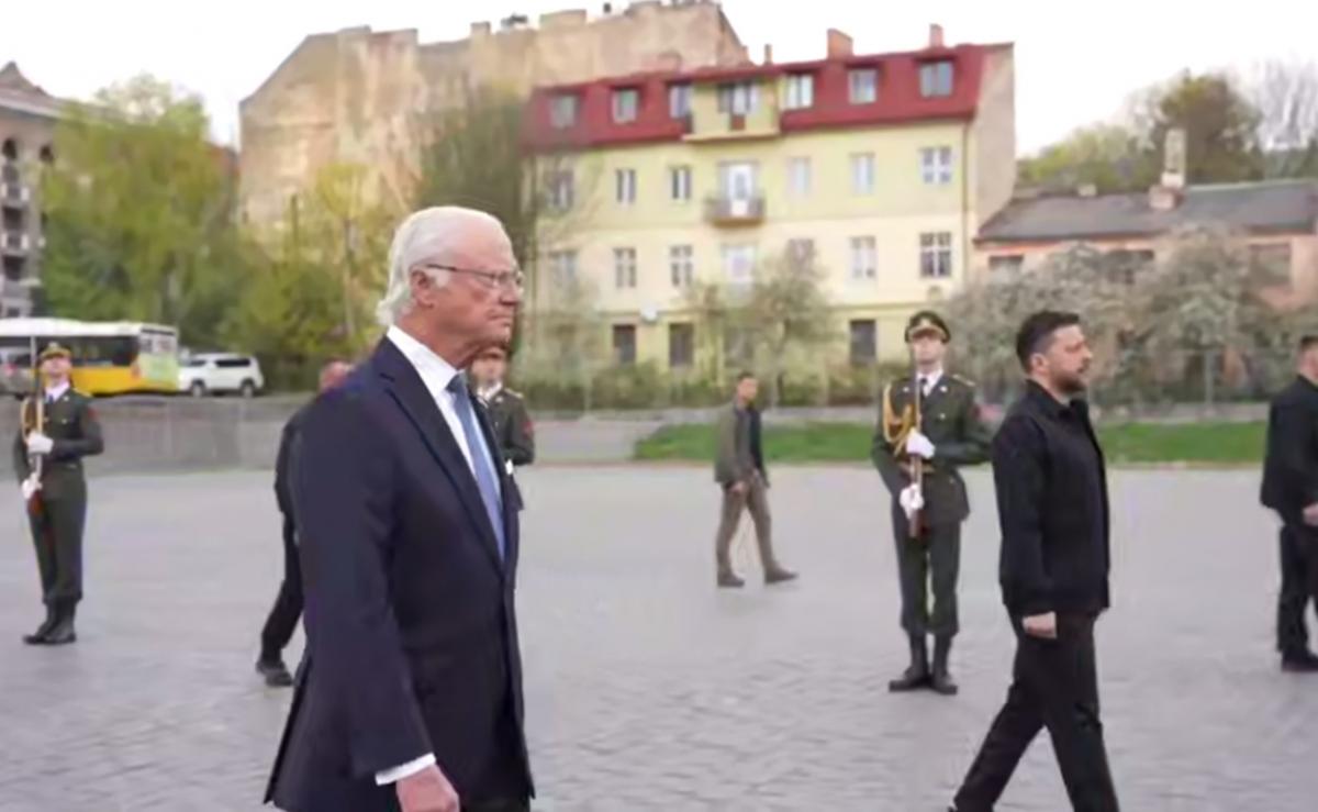 В Украину впервые за много лет прибыл король Швеции (видео)