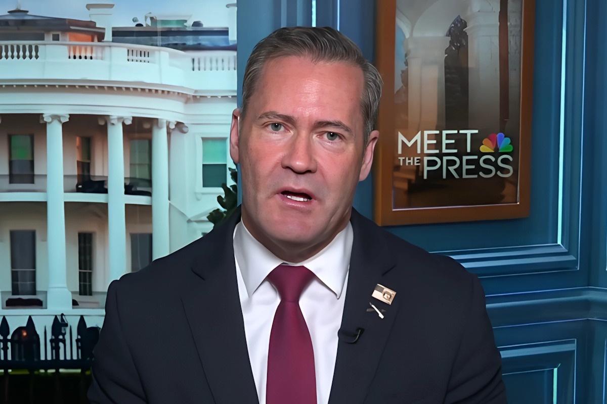 “Это абсурдно”: у Трампа оправдались за послабление санкций против России