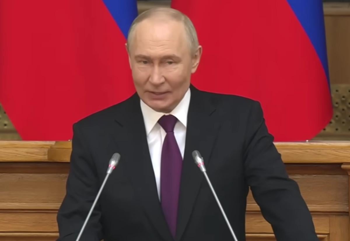 Киев ежедневно теряет свои территории, поэтому и прибегает к террору, – Путин