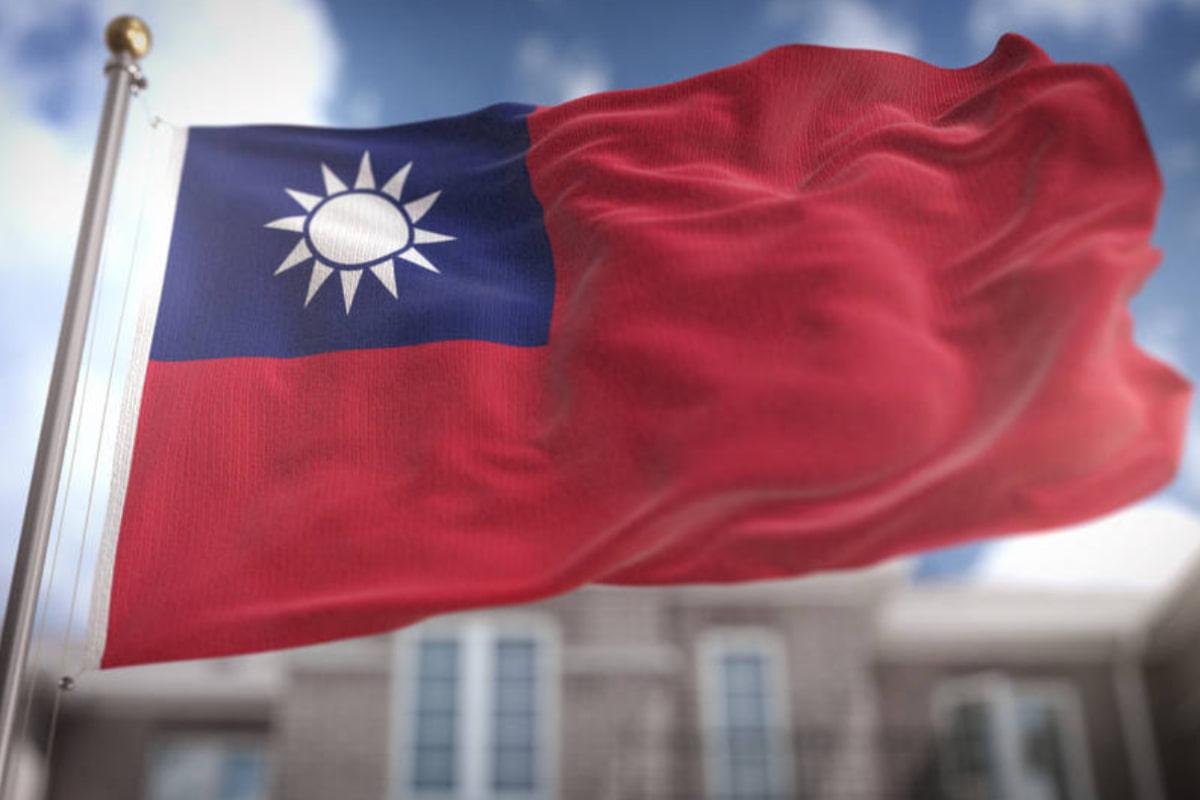 Тайвань перешел в состояние боевой готовности: у островов заметили чужие военные корабли