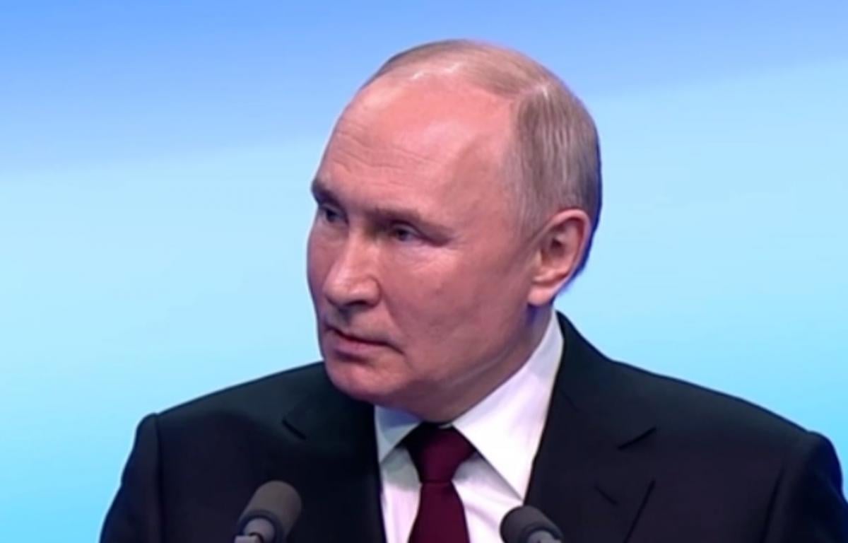 Военный парад в Москве стал для Путина главным испытанием, – Politico