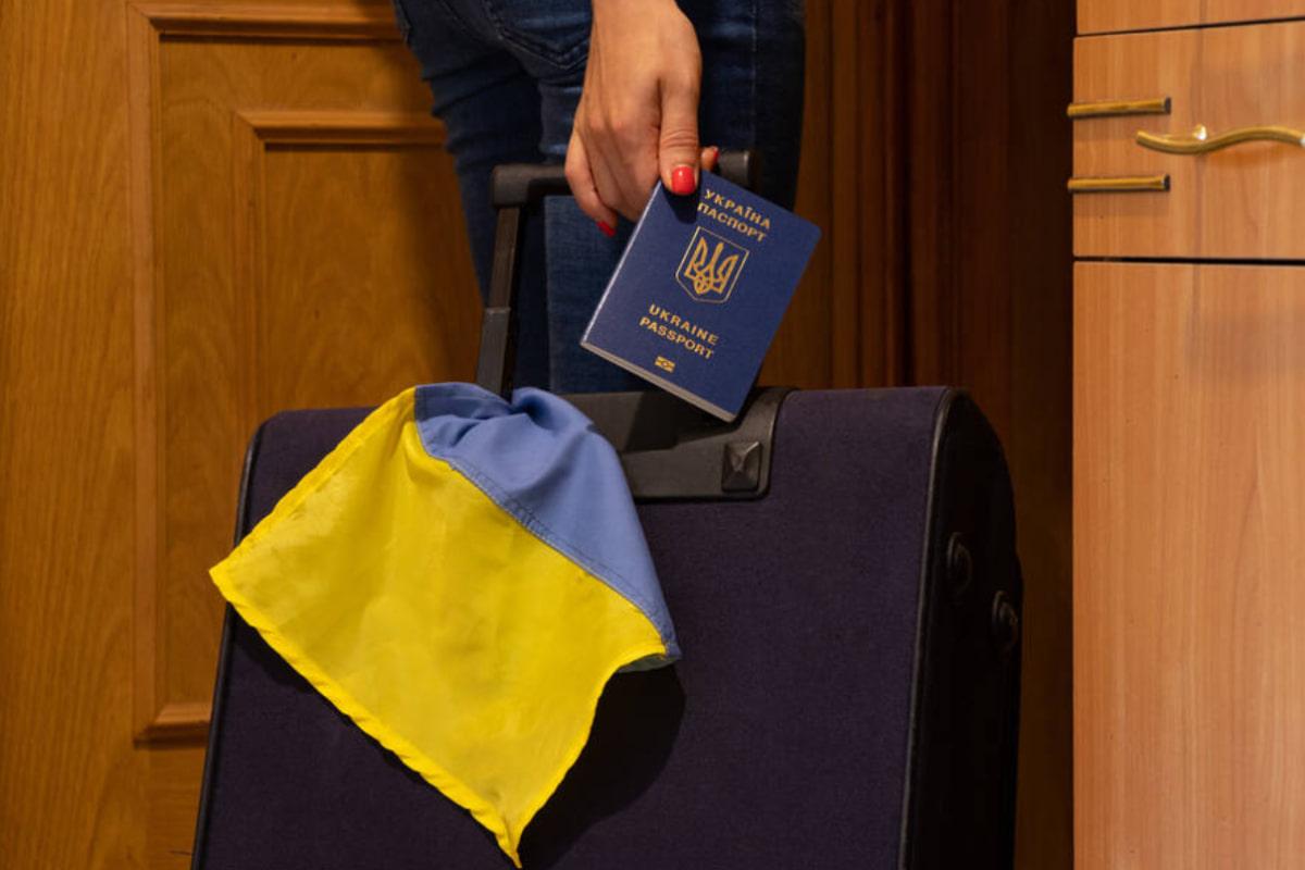 Число украинцев в странах ЕС сократилось: Евростат обнародовал цифры за март