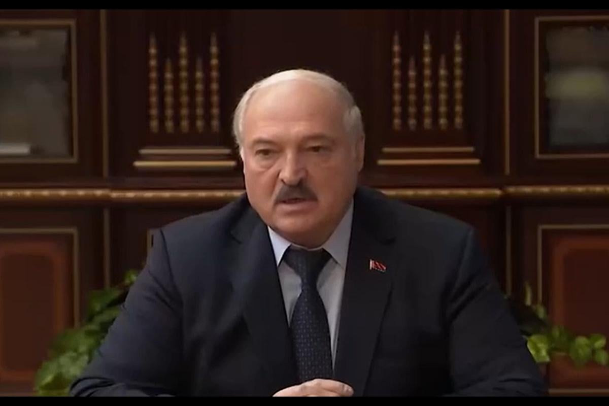 Лукашенко сказал, когда Беларусь вступит в войну против Украины