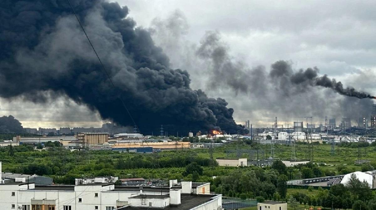 Об ударе по Москве промолчали: российское телевидение практически не показало последствия атаки