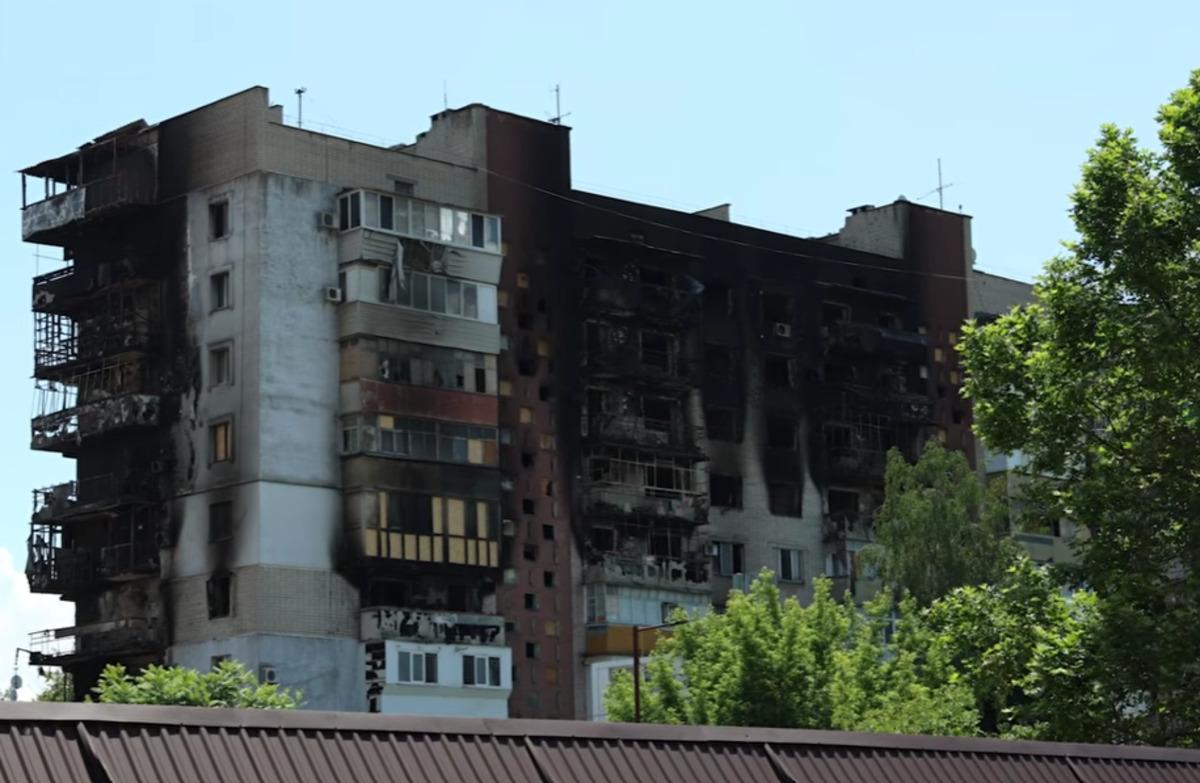 РФ применяет тактику массированных ударов по Херсону: военные рассказали, как защищают город