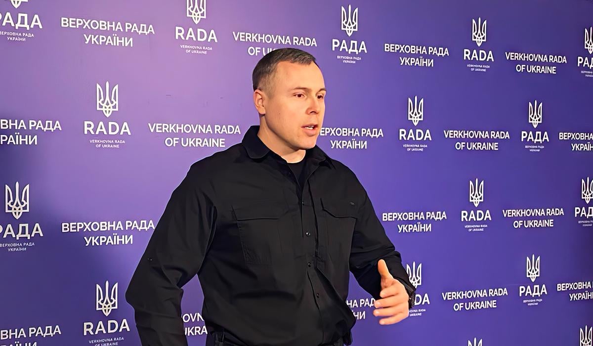 «Будет выглядеть плохо»: народеп объяснил, как Хмара может возглавить Минобороны