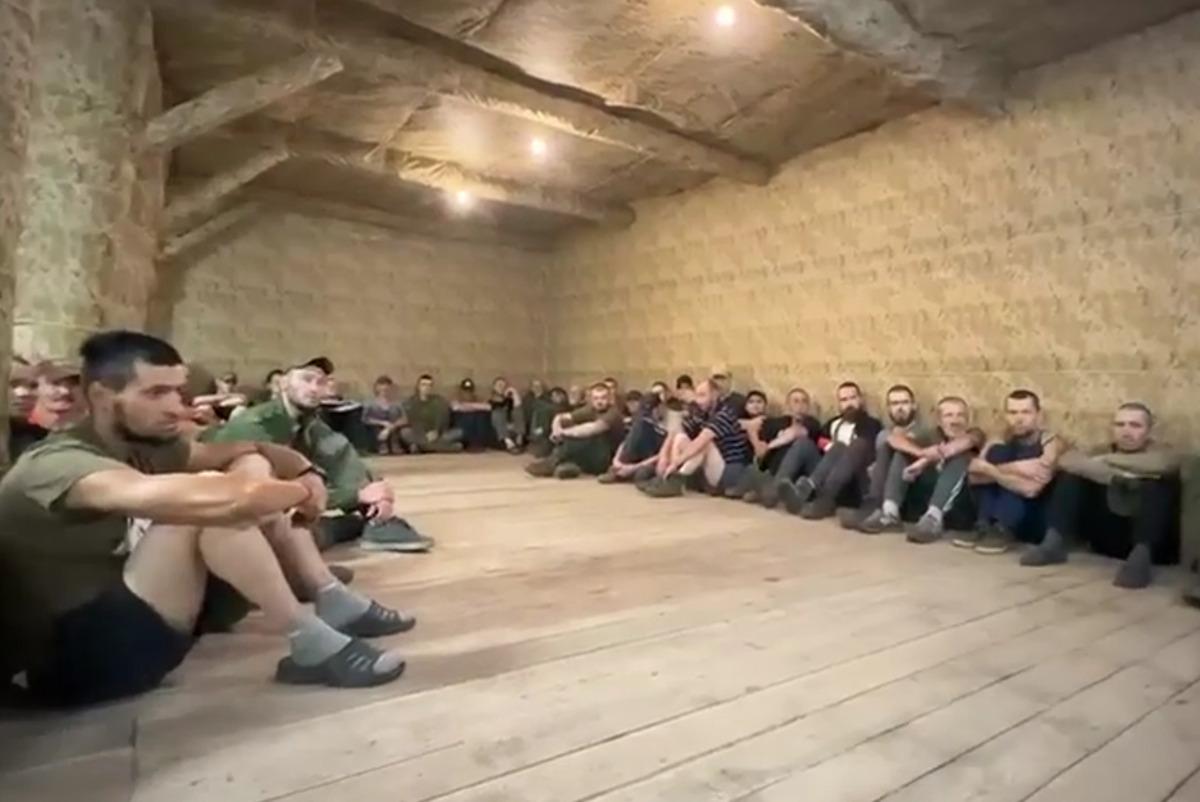 Украинские военные взяли в плен 64 россиянина на Запорожском направлении
