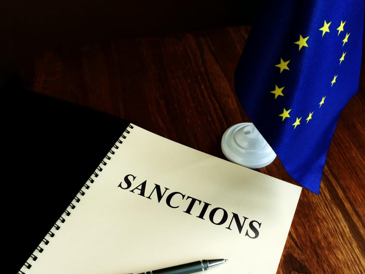 Послы ЕС согласовали 21-й пакет санкций против России