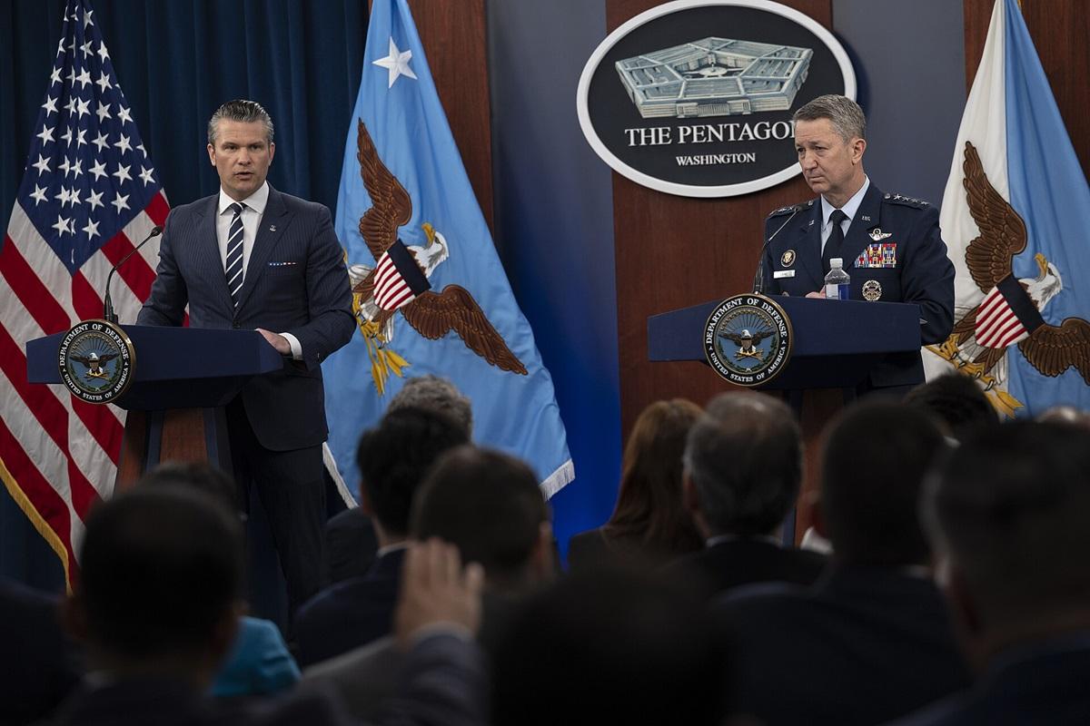 Главный генерал США ищет выход из войны в Иране, чтобы не разозлить Трампа, — CNN
