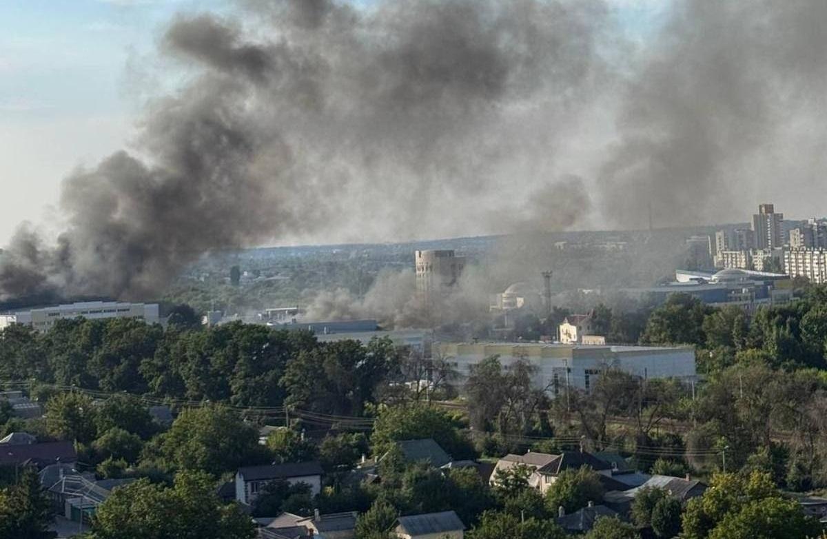В Белгороде прогремели взрывы: под удар могли попасть логистические склады и ТЭЦ